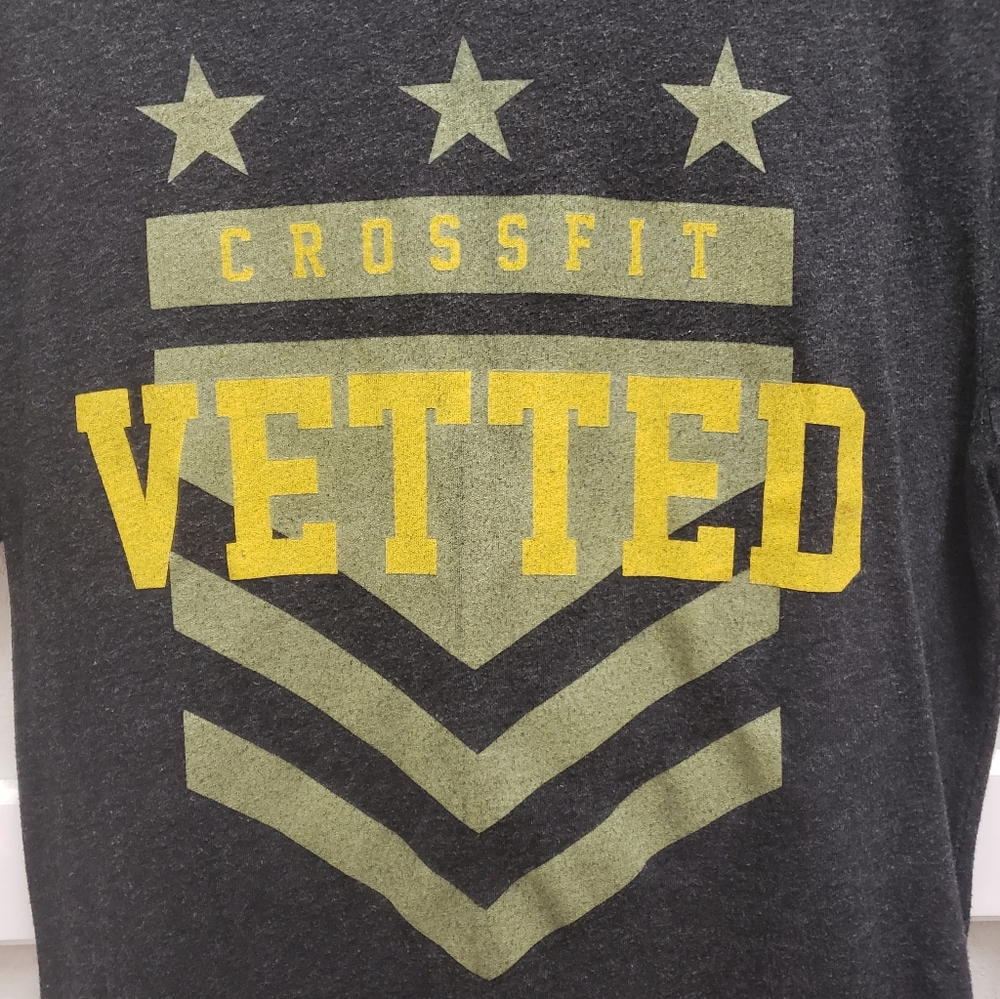 Crossfit Vetted Athletic Adult Small T-shirt